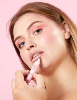 THE QUICK FLICK - Quick Fix - Makeup Remover Pen -Care Product Shop 5 crop The Quick Flick 20609 067 1024x10242x 50584.1625619082