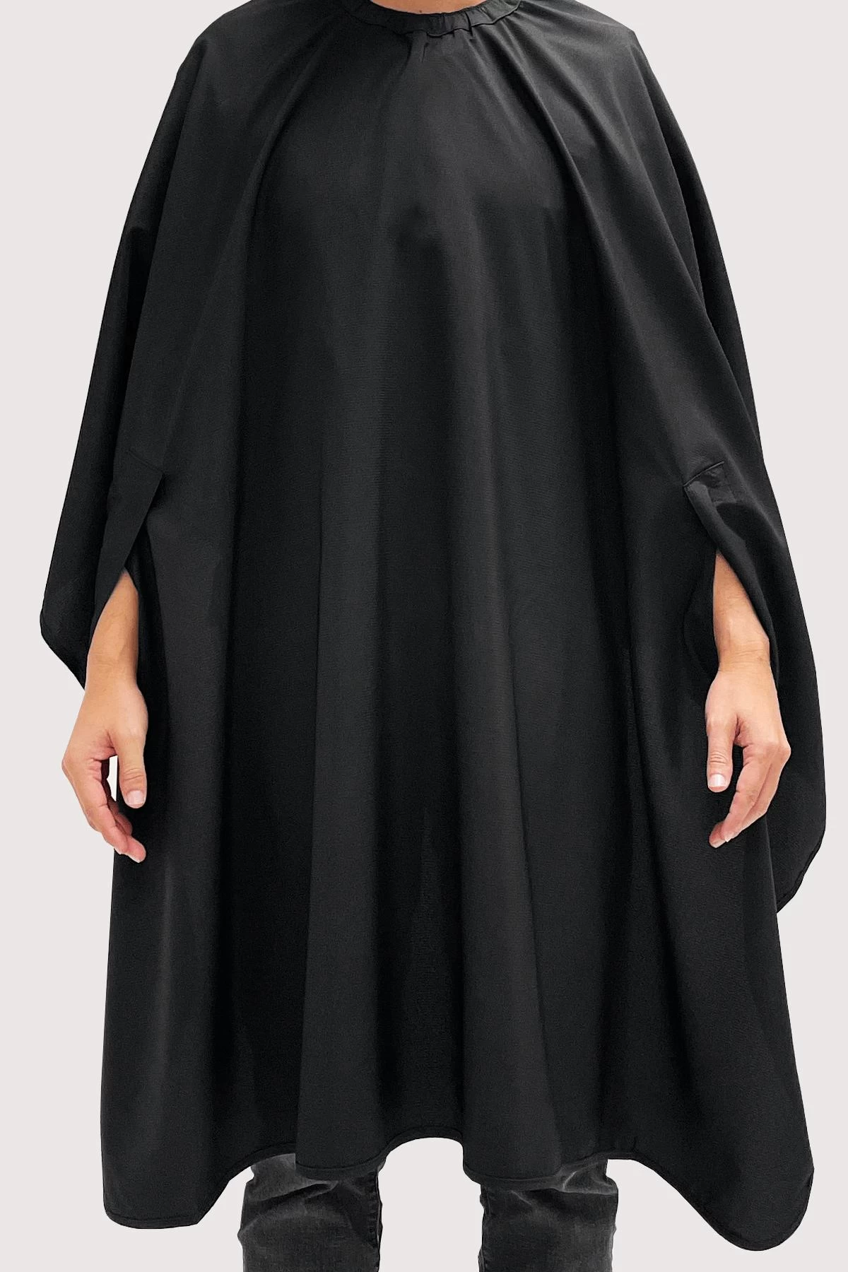 BARBER STRONG - The Hands-Free Barber Cape - Solid Black 6 BARBER STRONG - The Hands-Free Barber Cape - Solid Black - Image 4