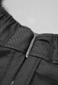 BARBER STRONG - The Barber Cape - Black W/White Pinstripe 15 BARBER STRONG - The Barber Cape - Black W/White Pinstripe -Care Product Shop The Barber Shield Details Black Details2 1024x1024 65513.1564732476